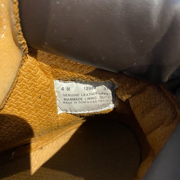 Timberland 6 Inch Premium Leather Waterproof Boot - Picture 5 of 9